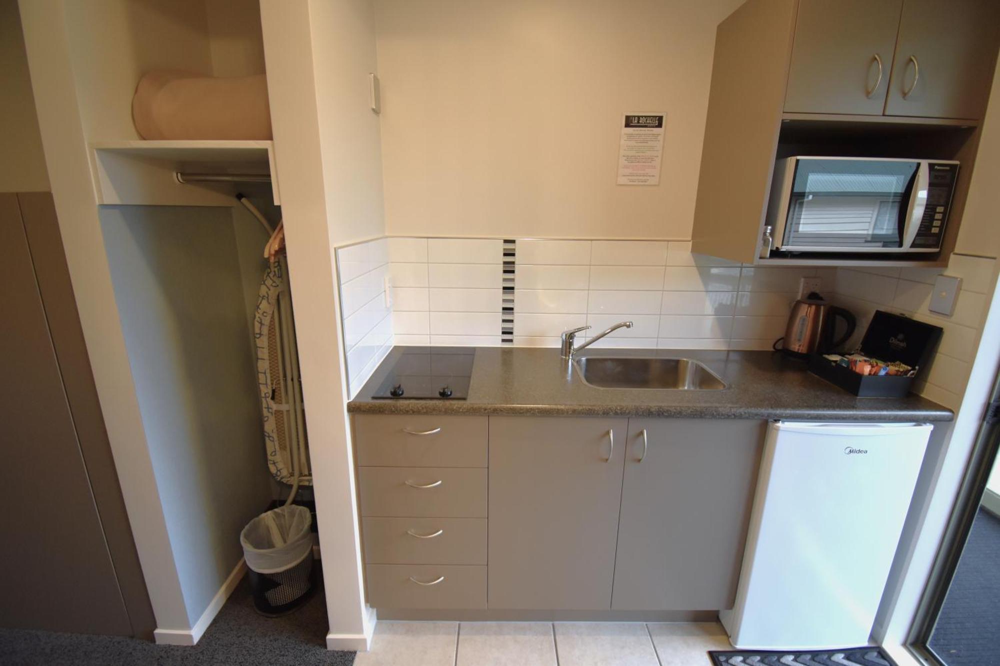 La Rochelle Motel Akaroa Δωμάτιο φωτογραφία