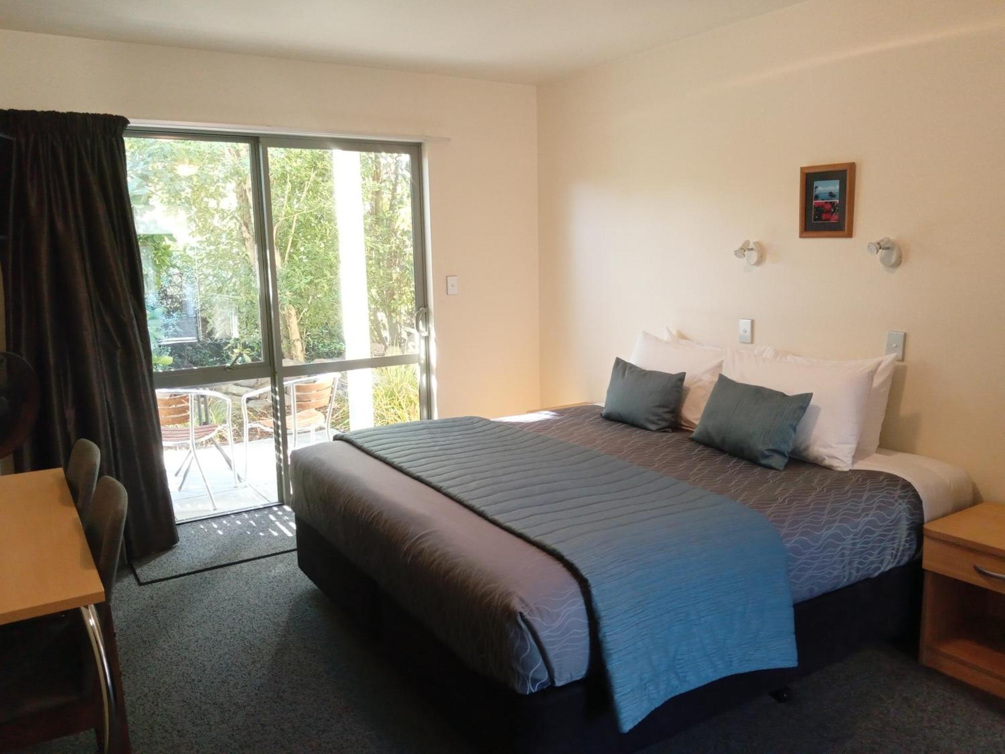 La Rochelle Motel Akaroa Δωμάτιο φωτογραφία